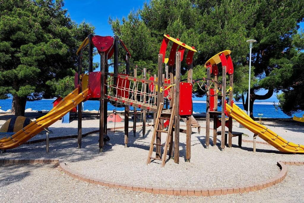 Ellity Apartment Crikvenica Ngoại thất bức ảnh